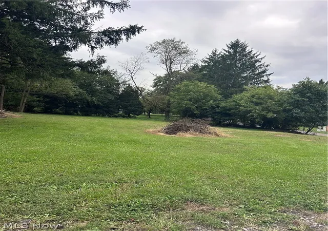 Photo 1 of Land for sale at 1308 Sunrise Ave, Zanesville, OH 43701 | MLS# 5245312 | Listing updated on 2026-10-05