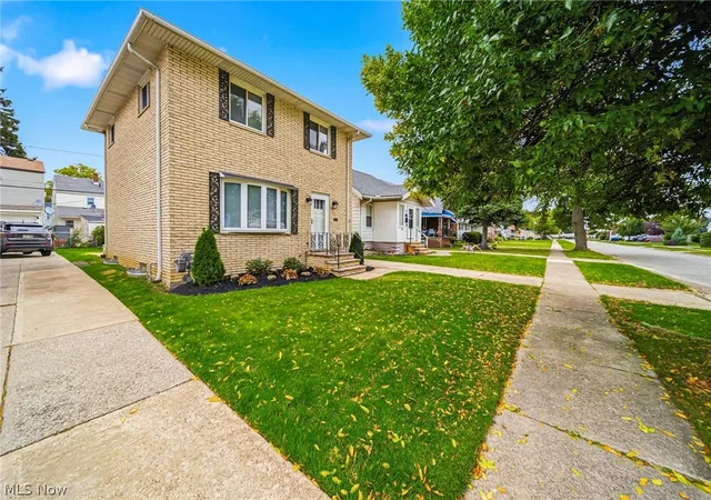 Photo 2 of Sale Pending at 3908 Kenmore Ave, Cleveland, OH 44134 | MLS# 5250210 | Listing updated on 2026-10-10