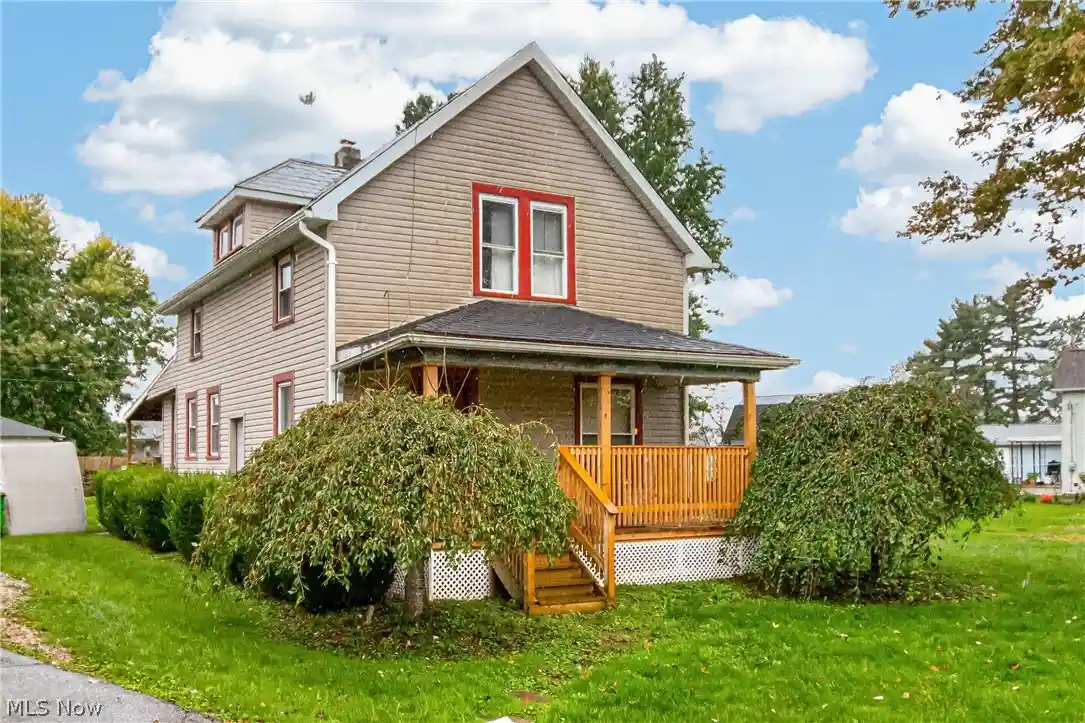 Single family home for sale at 1950 Carolina St NW, Dover, OH 44622 | MLS# 5250707