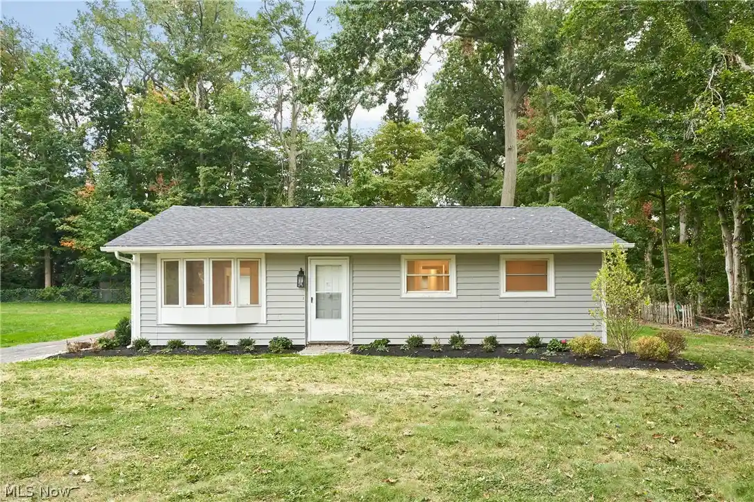 Photo 1 of Single family home for sale at 7944 Brichford Rd, Mentor, OH 44060 | MLS# 5250688 | Listing updated on 2026-10-24