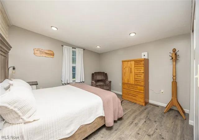 Photo 2 of Single family home for sale at 2306 45th Street, Parkersburg, WV 26104 | MLS# 5250430 | Listing updated on 2026-10-12