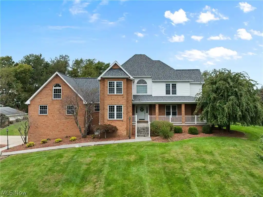 Photo 1 of Single family home for sale at 66944 Vista Ln, Saint Clairsville, OH 43950 | MLS# 5250800 | Listing updated on 2026-10-12