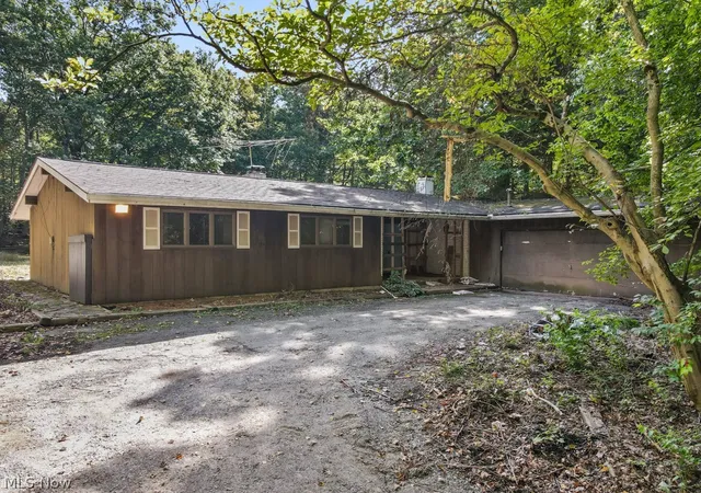 Photo 1 of Single family home for sale at 4573 Nettleton Rd, Medina, OH 44256 | MLS# 5250227 | Listing updated on 2026-10-06