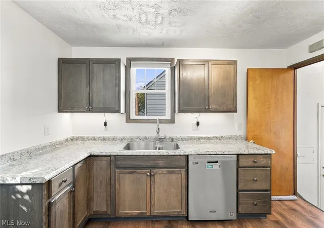 Photo 3 of Single family home for sale at 1434 Sunset Rd, Cleveland, OH 44124 | MLS# 5250487 | Listing updated on 2026-10-06