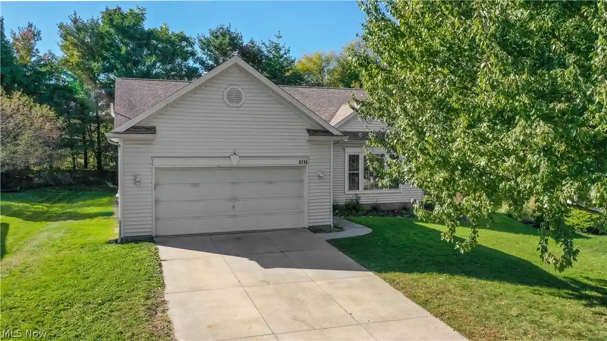 Photo 1 of Single family home for sale at 5715 Ashton Woods Cir, Ravenna, OH 44266 | MLS# 5250968 | Listing updated on 2026-10-26