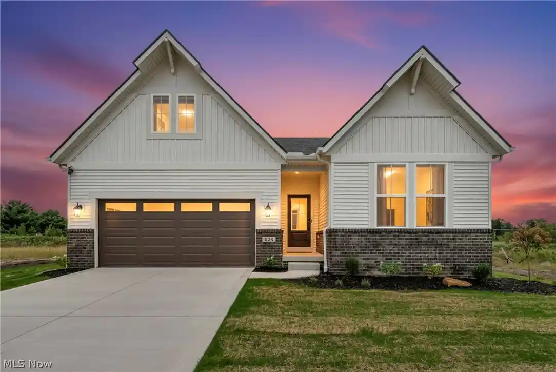 Photo 1 of Single family home for sale at 824 Colesbourne Cir, Green, OH 44685 | MLS# 5250770 | Listing updated on 2026-10-17