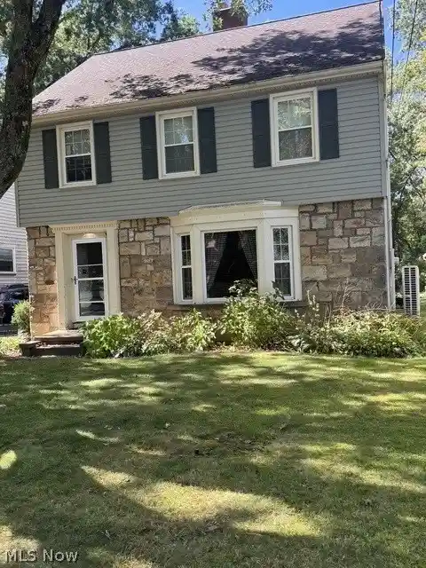 Photo 1 of Single family home for sale at 4118 Howard St, Youngstown, OH 44512 | MLS# 5250849 | Listing updated on 2026-10-16