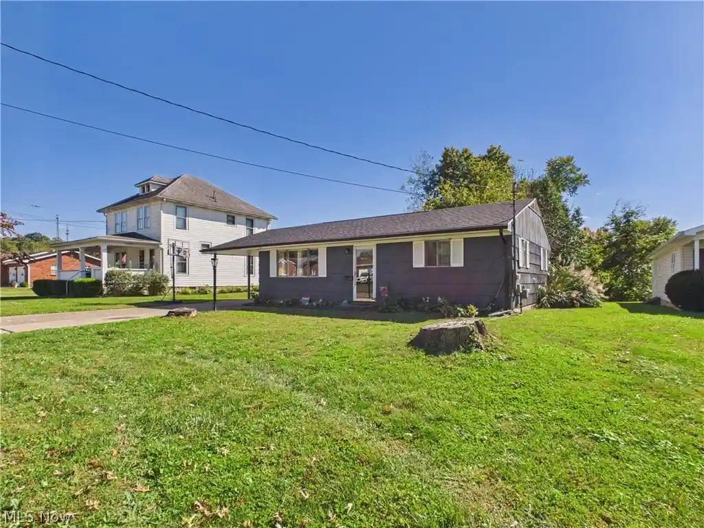 Single family home for sale at 130 E 5th Street, Williamstown, WV 26187 | MLS# 5251030