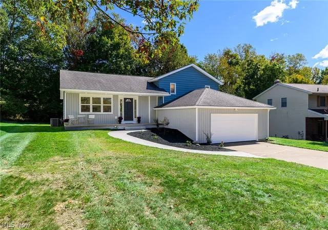 Photo 1 of Single family home for sale at 454 Westwood Ave, Wadsworth, OH 44281 | MLS# 5250959 | Listing updated on 2026-10-08