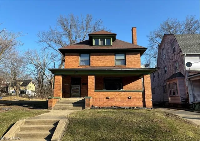 Photo 1 of Multi family home for sale at 238 Lora Ave, Youngstown, OH 44504 | MLS# 5251036 | Listing updated on 2026-10-30