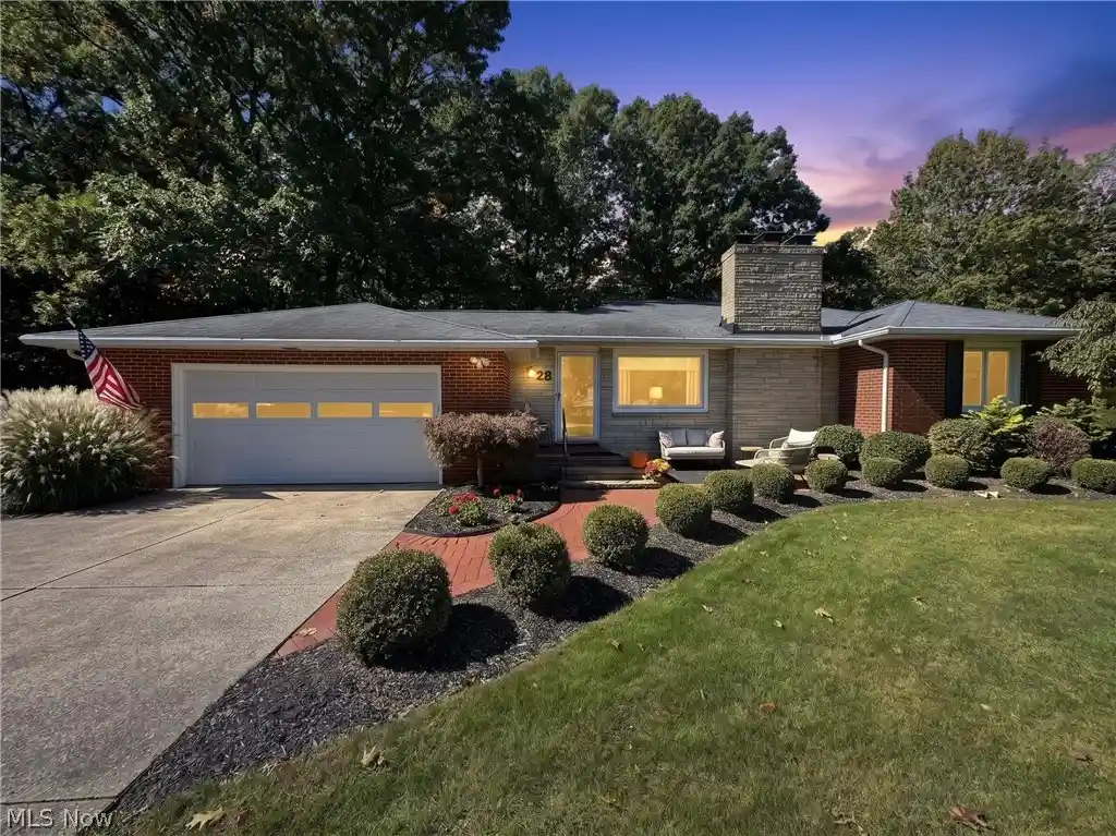 Photo 1 of Sale Pending at 28 Bryn Mawr Dr, Painesville, OH 44077 | MLS# 5250876 | Listing updated on 2026-10-13