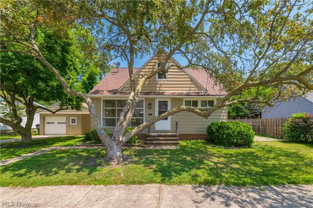 Single family home for sale at 85 E 205th Street, Euclid, OH 44123 | MLS# 5249880