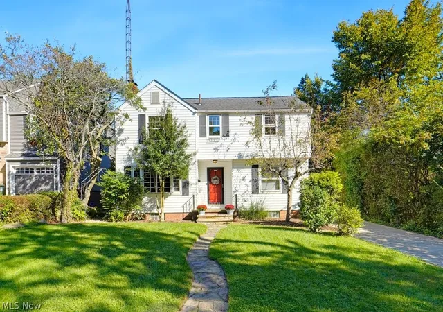Photo 1 of Single family home for sale at 137 33rd Street Nw, Canton, OH 44709 | MLS# 5250923 | Listing updated on 2026-10-07