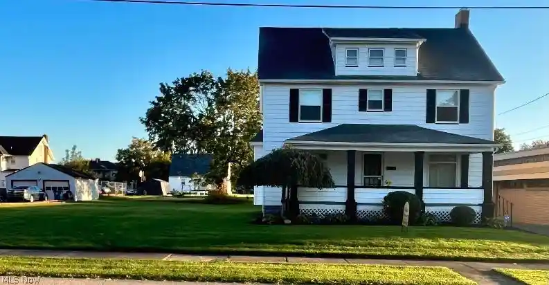 Photo 1 of Single family home for sale at 123 E Prospect St, Girard, OH 44420 | MLS# 5251053 | Listing updated on 2026-10-28