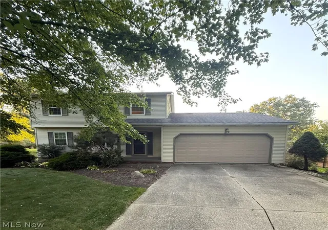 Photo 1 of Sale Pending at 1088 Iroquois Run, Macedonia, OH 44056 | MLS# 5250819 | Listing updated on 2026-10-09