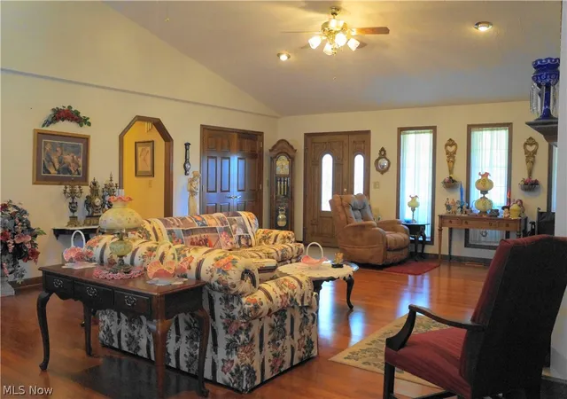 Photo 2 of Single family home for sale at 55 Bonita Cir, Parkersburg, WV 26104 | MLS# 5250858 | Listing updated on 2026-10-07