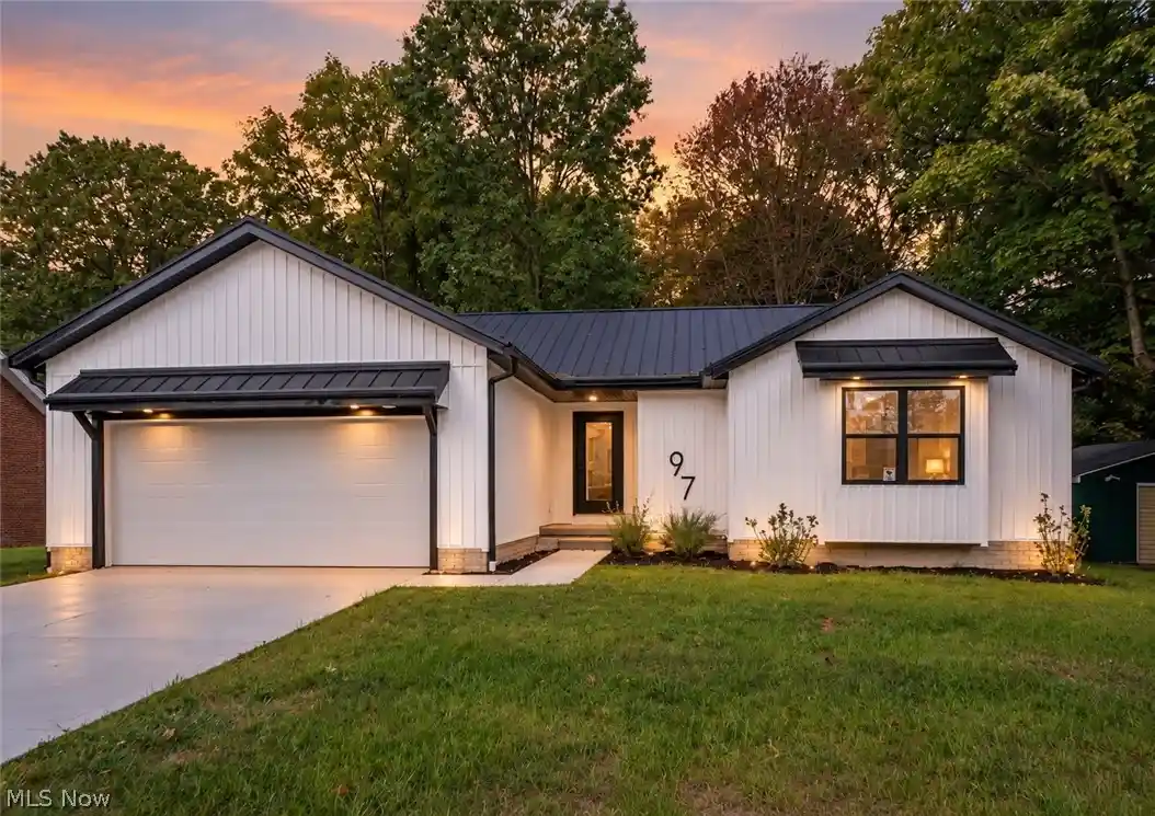 Photo 1 of Single family home for sale at 97 Nottingham St, Tallmadge, OH 44278 | MLS# 5250768 | Listing updated on 2026-10-12