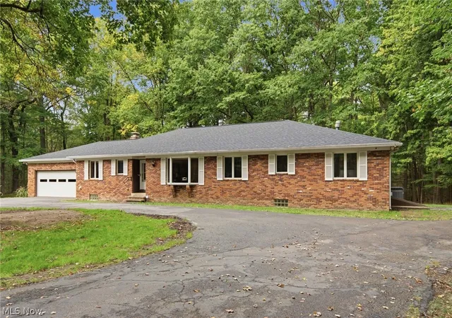 Photo 1 of Single family home for sale at 559 Houghton Rd, Northfield, OH 44067 | MLS# 5251119 | Listing updated on 2026-10-08