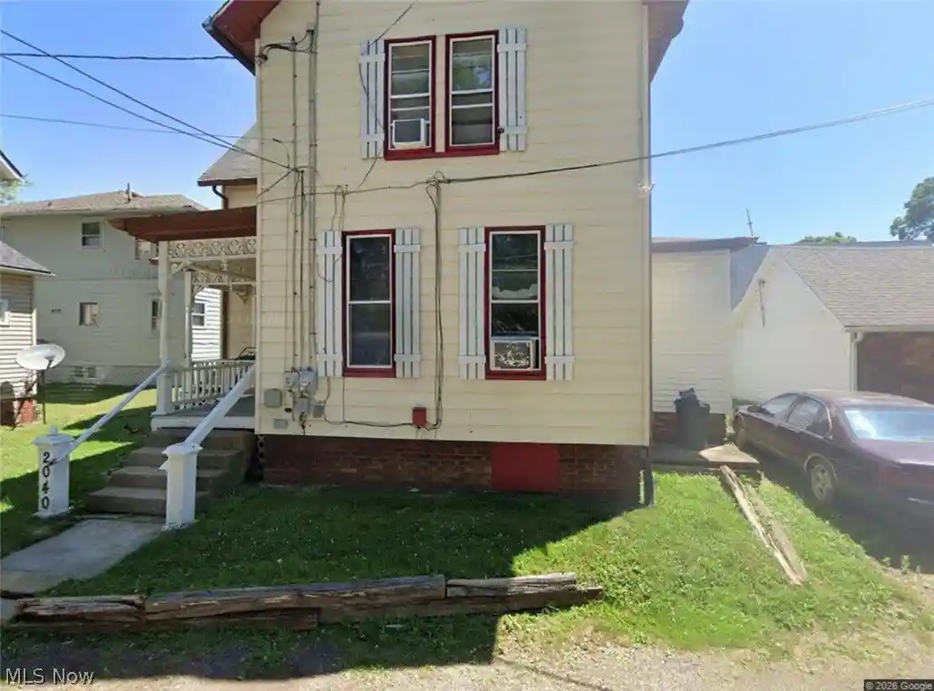 Multi family home for sale at 2040 Shorb NW, Canton, OH 44709 | MLS# 5251227