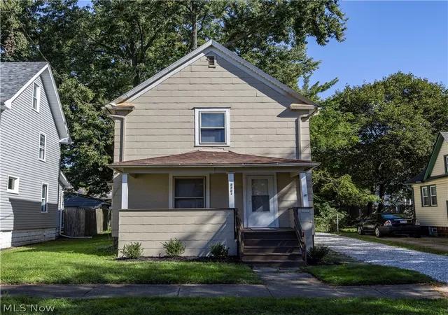 Single family home for sale at 2221 10th Street SW, Akron, OH 44314 | MLS# 5250822