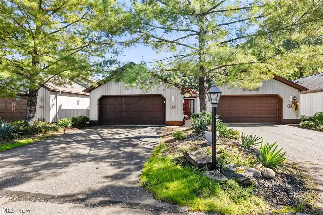 Condo for sale at 52 Pinewood Dr, Medina, OH 44256 | MLS# 5250992