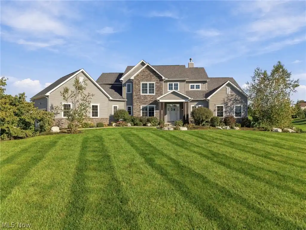 Photo 1 of Mansion for sale at 7434 Harps Ml Dr, Wadsworth, OH 44281 | MLS# 5217522 | Listing updated on 2026-10-27
