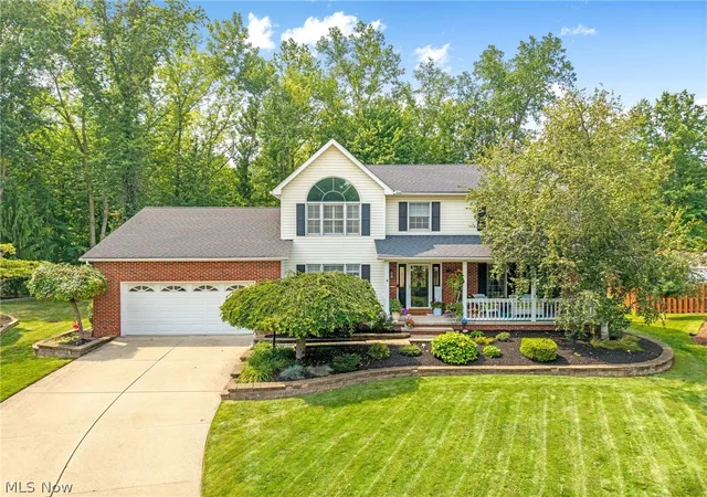 Single family home for sale at 7433 Sir Roberts Ct, Mentor, OH 44060 | MLS# 5244488