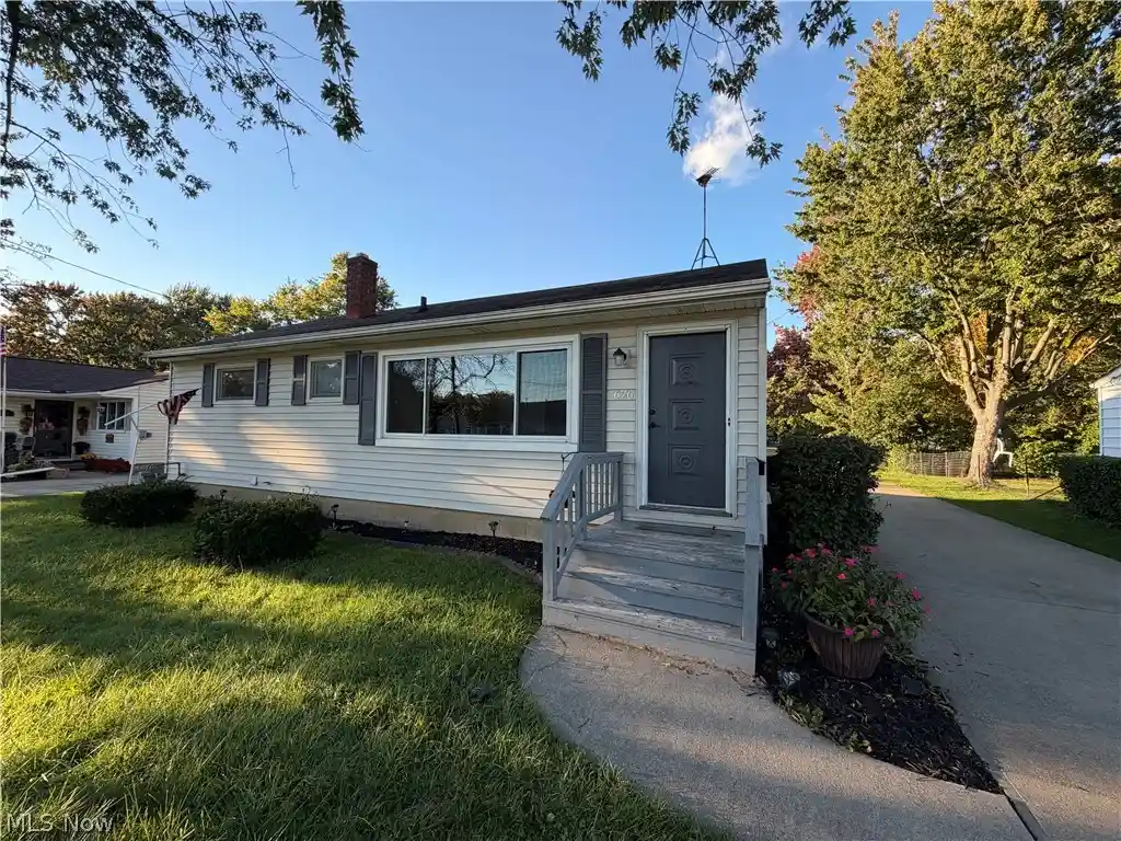 Photo 1 of Single family home for sale at 676 Lucille Dr, Elyria, OH 44035 | MLS# 5251156 | Listing updated on 2026-10-23