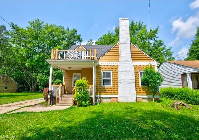 Photo 3 of Single family home for sale at 4724 Green Rd, Cleveland, OH 44128 | MLS# 5251318 | Listing updated on 2026-10-09