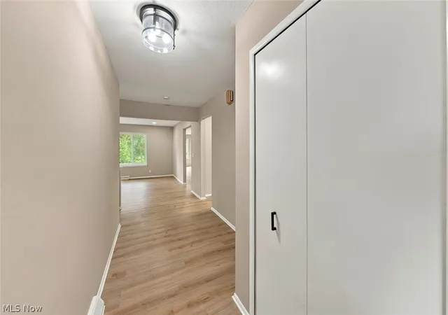 Photo 2 of Single family home for sale at 270 Michigan Ave, Elyria, OH 44035 | MLS# 5251248 | Listing updated on 2026-10-08