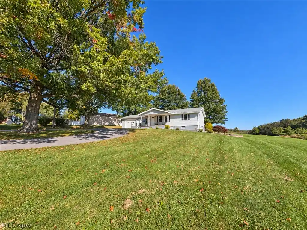 Photo 1 of Single family home for sale at 3236 N Pleasant Dr, East Palestine, OH 44413 | MLS# 5251124 | Listing updated on 2026-10-30