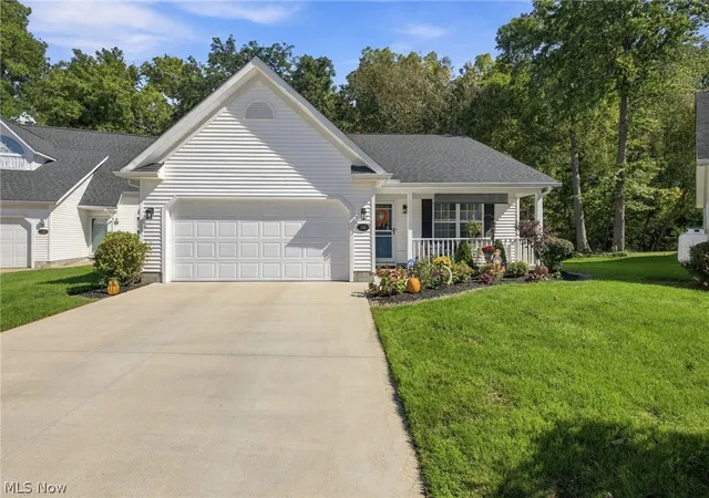 Condo for sale at 208 Lavender Ln, Madison, OH 44057 | MLS# 5250672