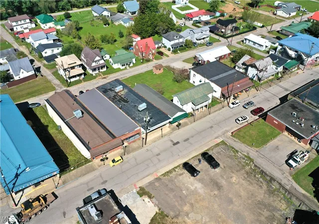 Photo 3 of Single family home for sale at 346 Main St, Grantsville, WV 26147 | MLS# 5251215 | Listing updated on 2026-10-08