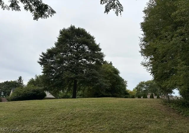Photo 1 of Land for sale at Landscape Cir Nw, Canton, OH 44709 | MLS# 5251244 | Listing updated on 2026-10-07