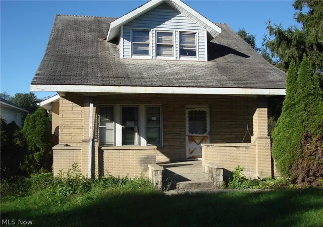Single family home for sale at 1223 Kennel Rd NW, Minerva, OH 44657 | MLS# 5251488