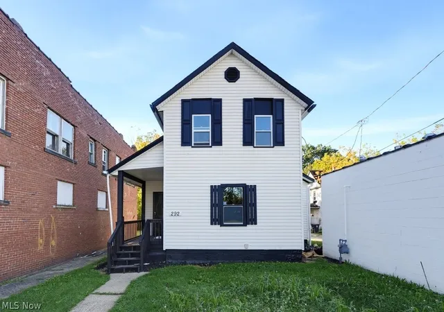 Multi family home for sale at 290-292 E South St, Akron, OH 44311 | MLS# 5249127