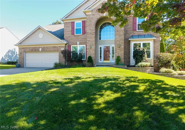 Photo 2 of Sale Pending at 853 Edgar Ln, Brunswick, OH 44212 | MLS# 5251287 | Listing updated on 2026-10-09