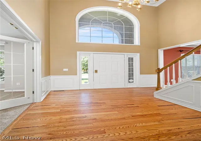 Photo 3 of Sale Pending at 853 Edgar Ln, Brunswick, OH 44212 | MLS# 5251287 | Listing updated on 2026-10-09