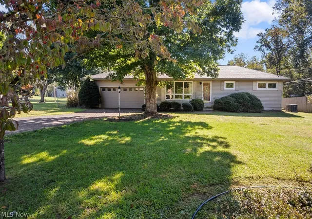 Single family home for sale at 11363 Dupont Rd, Washington, WV 26181 | MLS# 5250562
