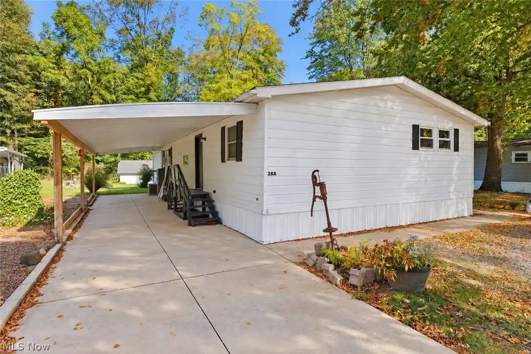 Photo 1 of Sale Pending at 240 N Millborne Rd #28A, Orrville, OH 44667 | MLS# 5250964 | Listing updated on 2026-10-27
