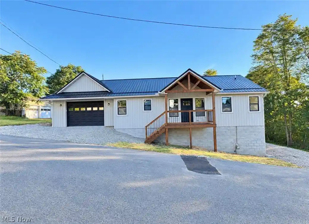 Photo 1 of Single family home for sale at 155 E Spring St, Cadiz, OH 43907 | MLS# 5251471 | Listing updated on 2026-10-28