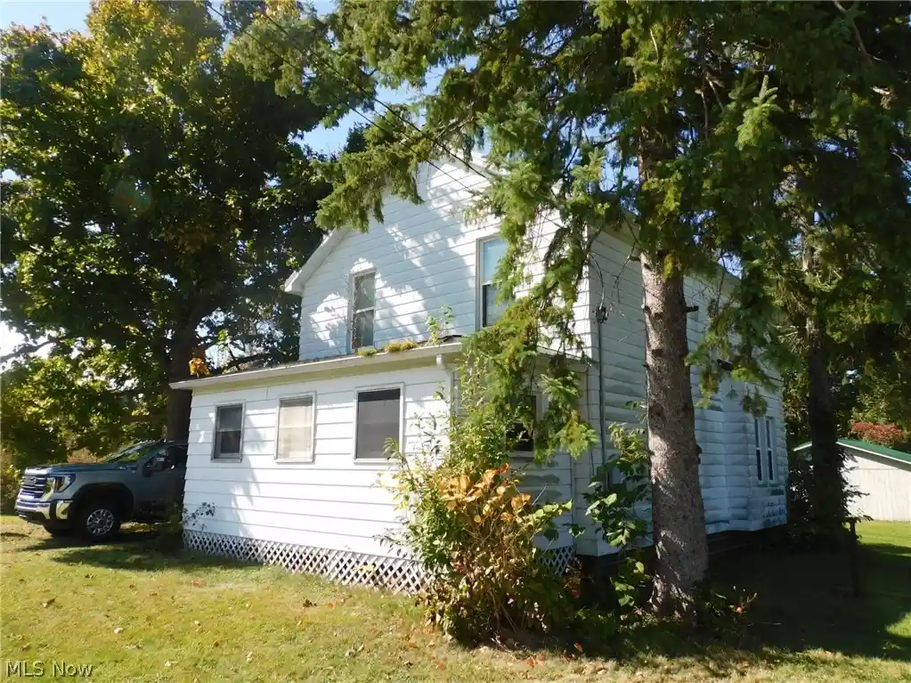 Photo 1 of Single family home for sale at 8885 Center Rd, Austinburg, OH 44010 | MLS# 5251565 | Listing updated on 2026-10-21
