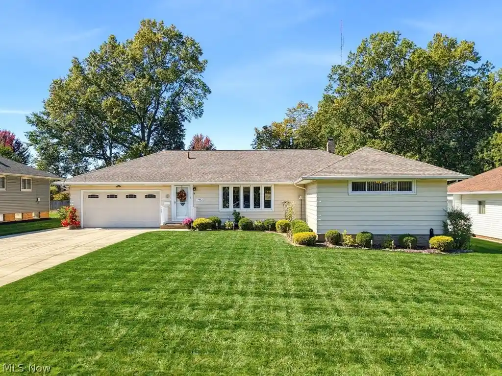 Photo 1 of Sale Pending at 7462 Bradenton Blvd, Cleveland, OH 44134 | MLS# 5250652 | Listing updated on 2026-10-11