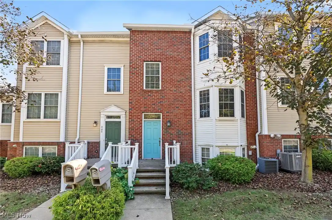 Photo 1 of Condo for sale at 343 N Mantua St, Kent, OH 44240 | MLS# 5250841 | Listing updated on 2026-10-20