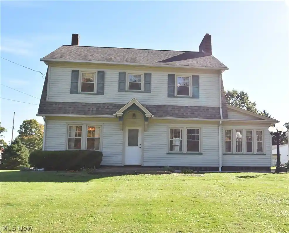 Photo 1 of Single family home for sale at 774 N Main St, Youngstown, OH 44514 | MLS# 5234892 | Listing updated on 2026-10-27