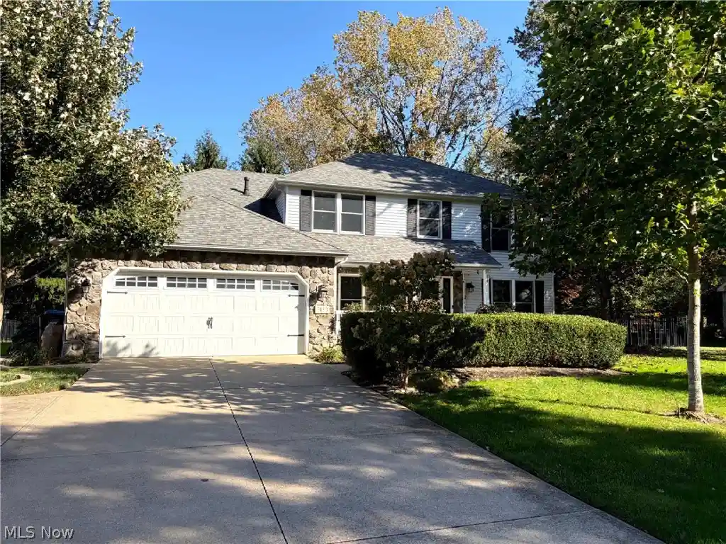 Single family home for sale at 3453 Barrington Dr, Avon, OH 44011 | MLS# 5251592