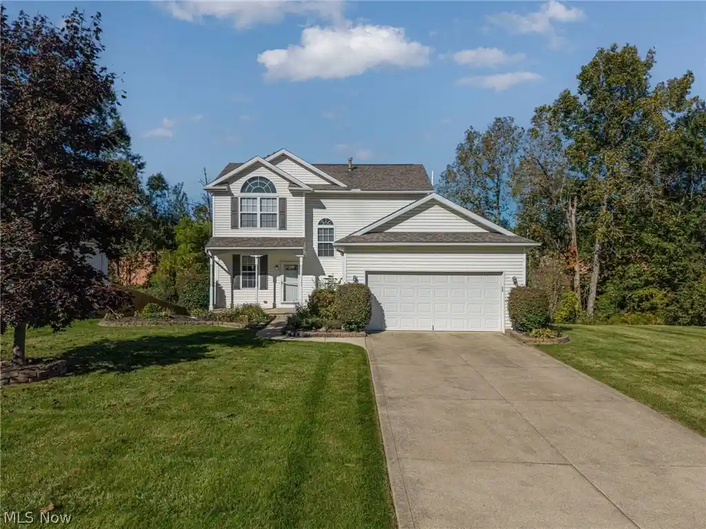 Photo 1 of Single family home for sale at 4874 Gateway Dr, Medina, OH 44256 | MLS# 5250404 | Listing updated on 2026-10-09