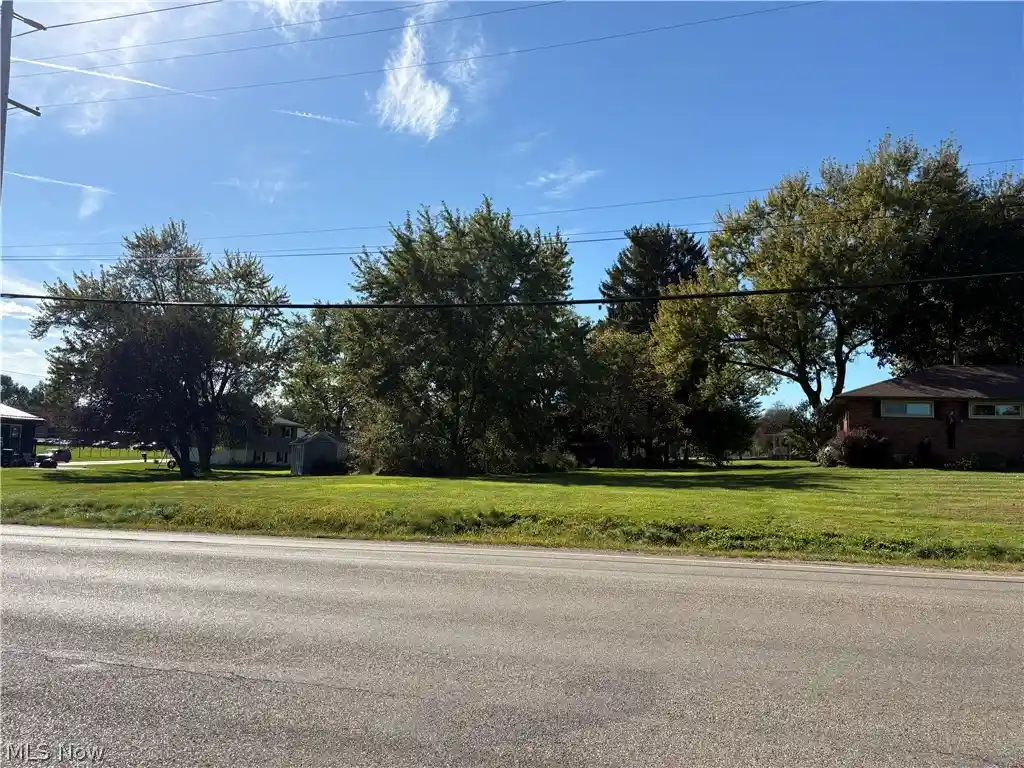 Photo 1 of Land for sale at 6017 Middlebranch Ave Ne, Canton, OH 44721 | MLS# 5251605 | Listing updated on 2026-10-09