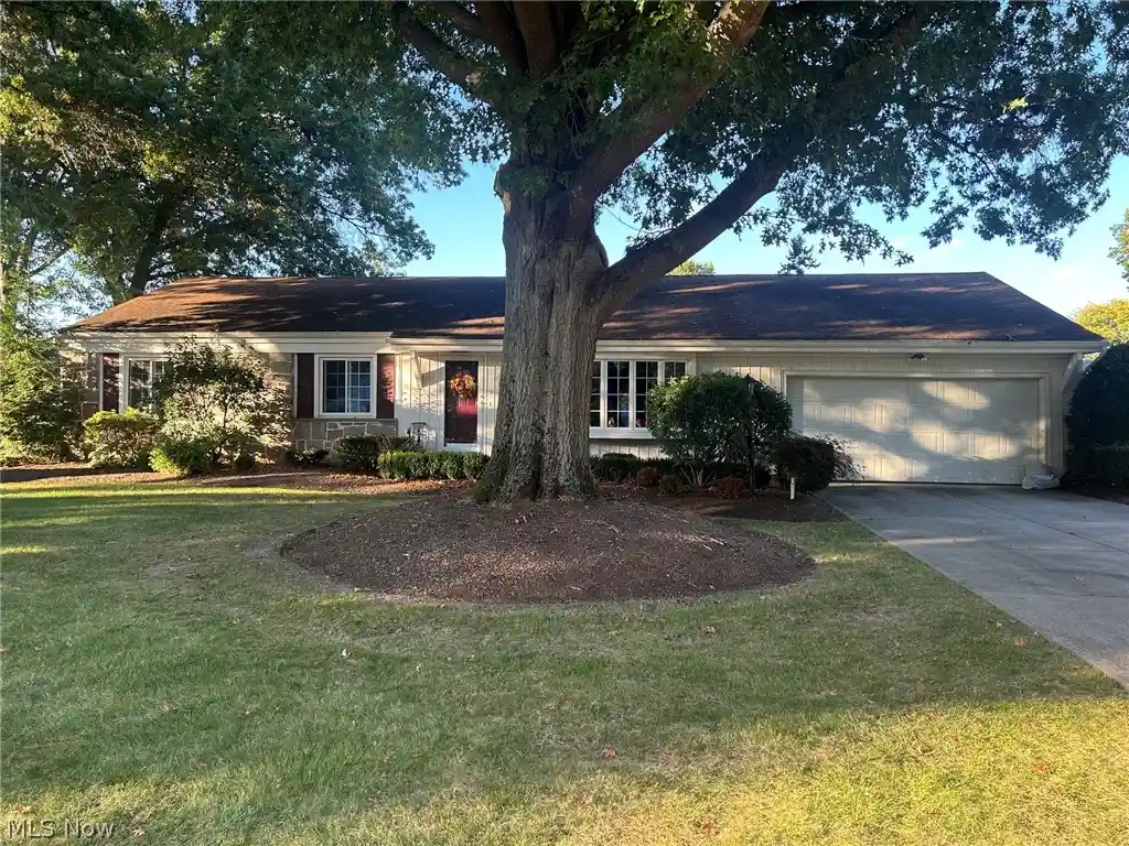 Photo 1 of Single family home for sale at 5171 Meadow Wood Blvd, Cleveland, OH 44124 | MLS# 5251748 | Listing updated on 2026-10-21