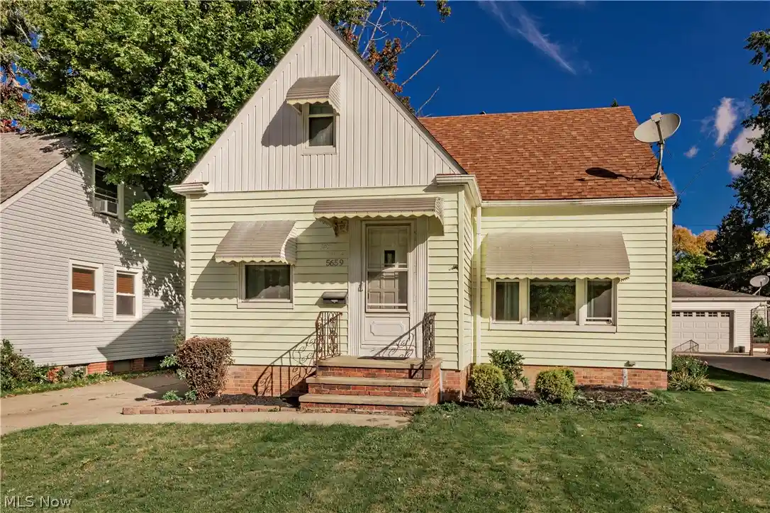 Photo 1 of Single family home for sale at 5659 Shawnee Dr, Cleveland, OH 44124 | MLS# 5251220 | Listing updated on 2026-10-20